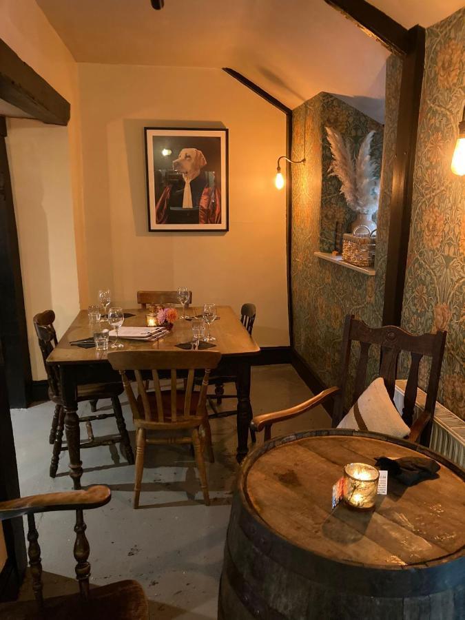 The Old Smithy Inn Welcombe Exteriér fotografie
